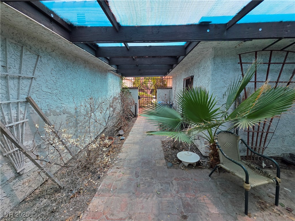 MLS #2688855 img 2