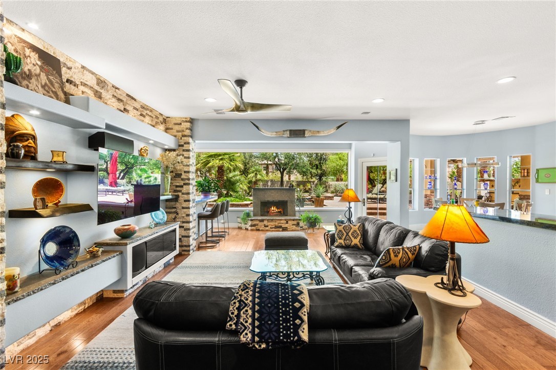 MLS #2699388 image #0