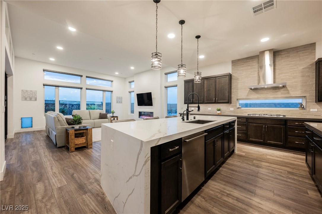 MLS #2713604 image #1
