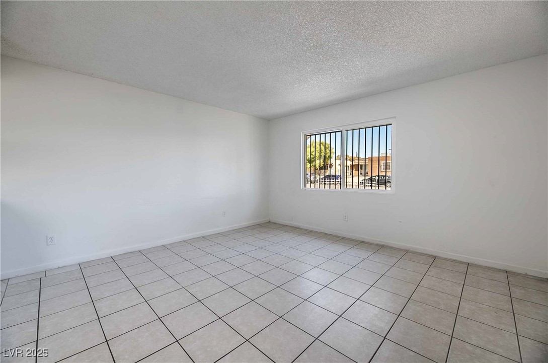 MLS #2716017 image #3