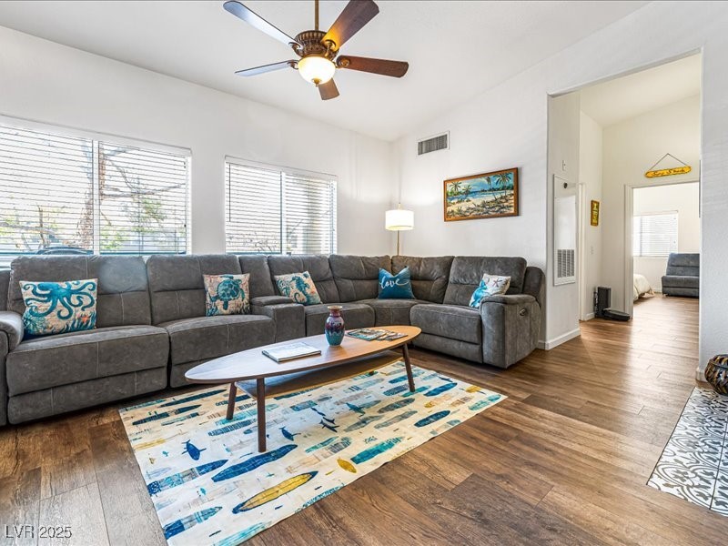 MLS #2718106 image #3