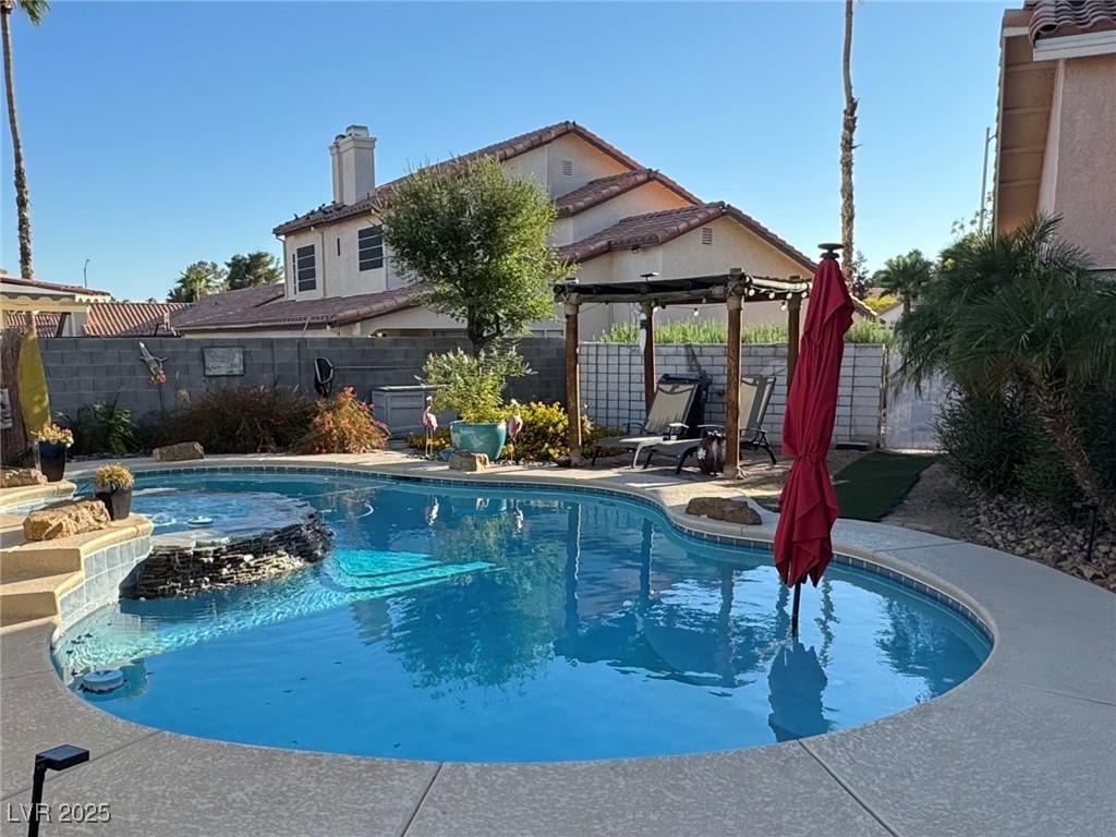 MLS #2719389 image #2