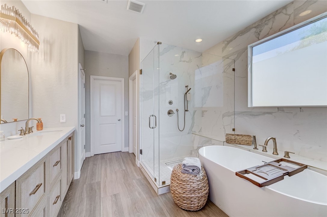 MLS #2721812 image #2