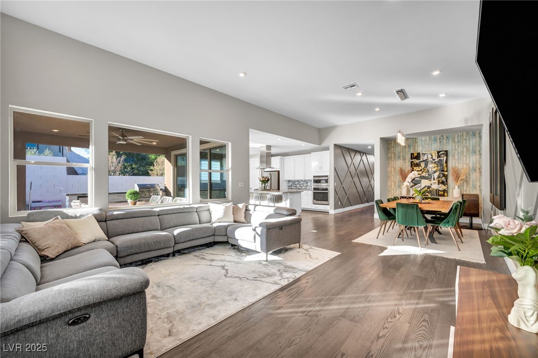 MLS #2724368 image #1
