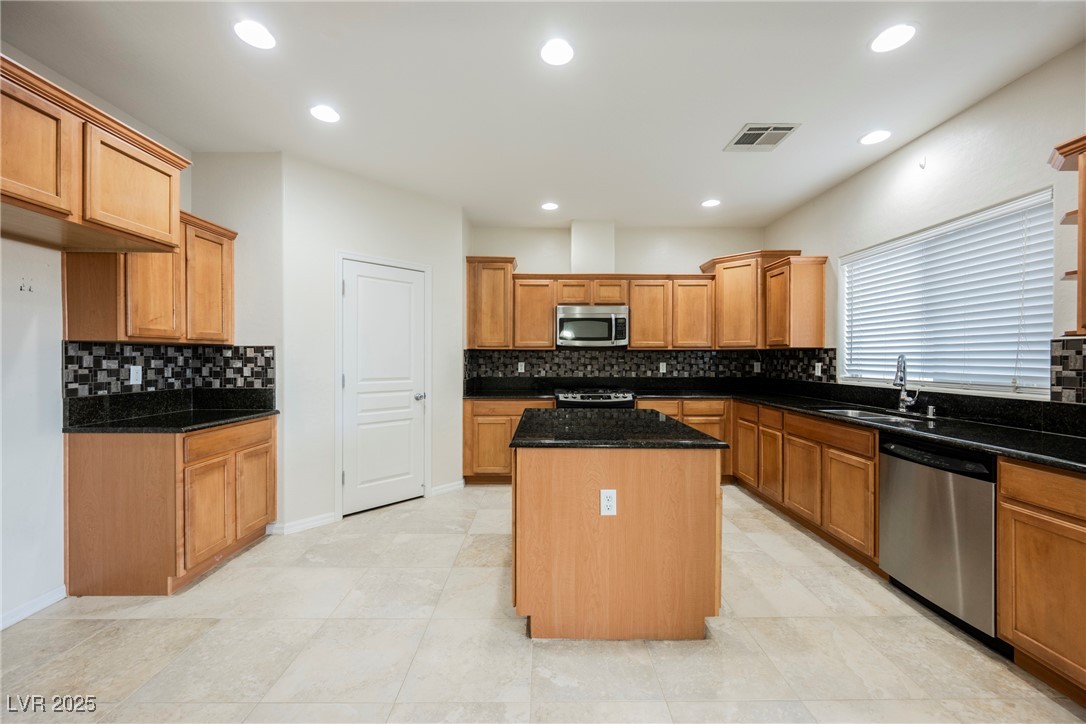 MLS #2737899 image #2