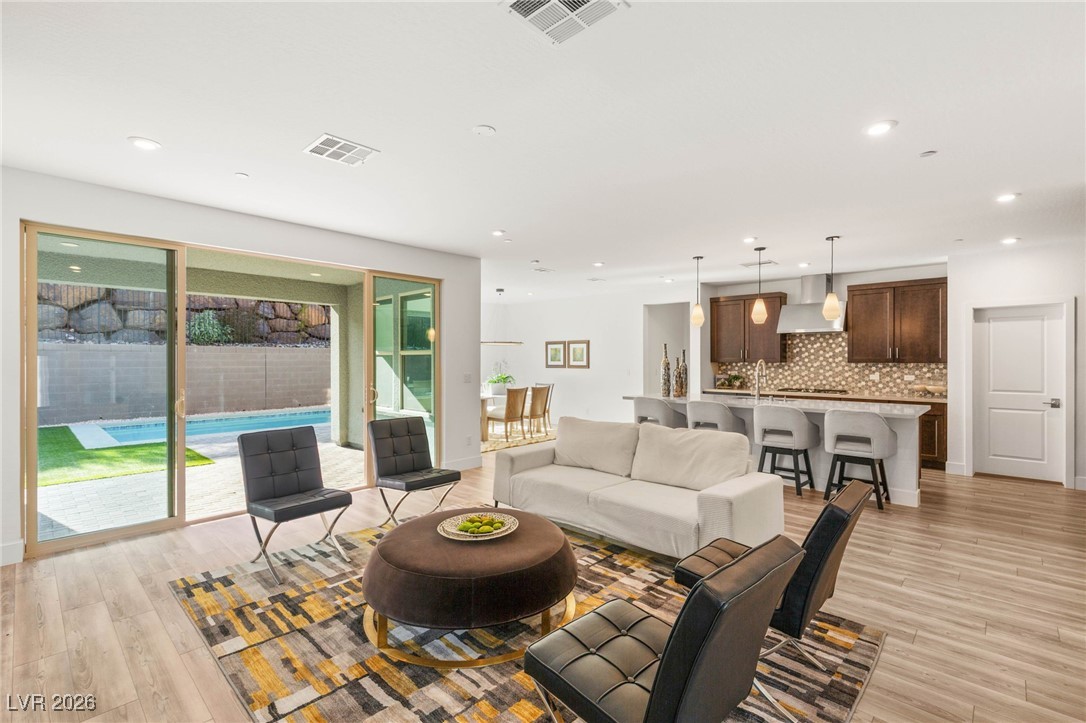 MLS #2752032 image #1