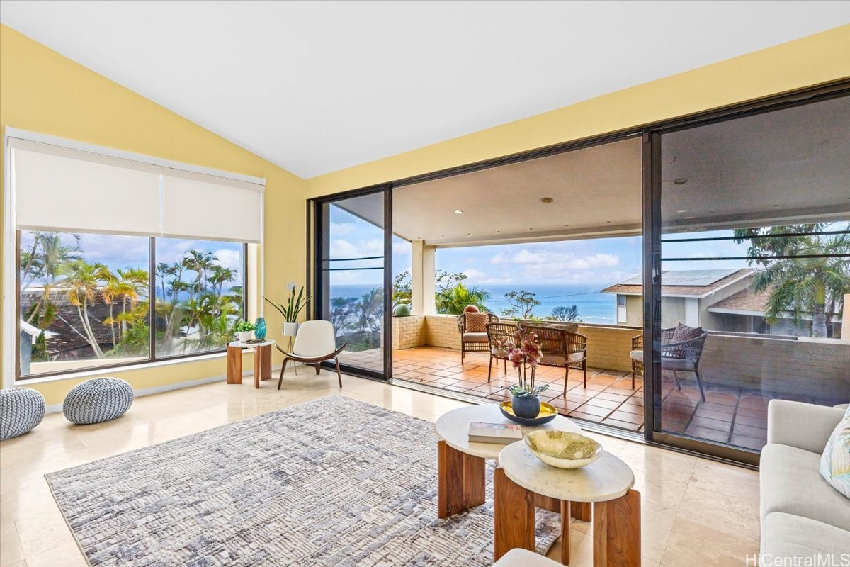 MLS #202604853 img 2