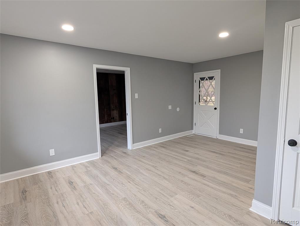 MLS #20261008180 img 22