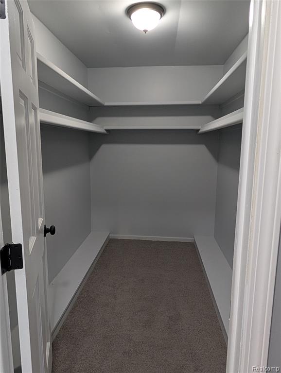 MLS #20261008180 img 33