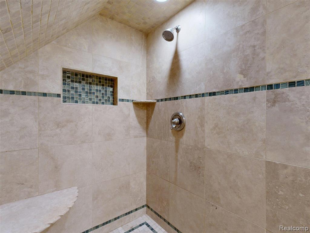 MLS #20261013991 img 42