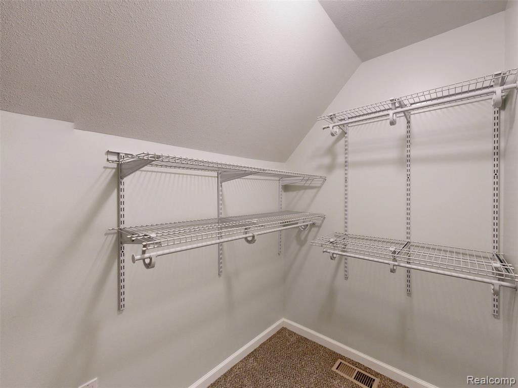 MLS #20261013991 img 43