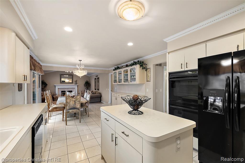 MLS #20261014988 img 27