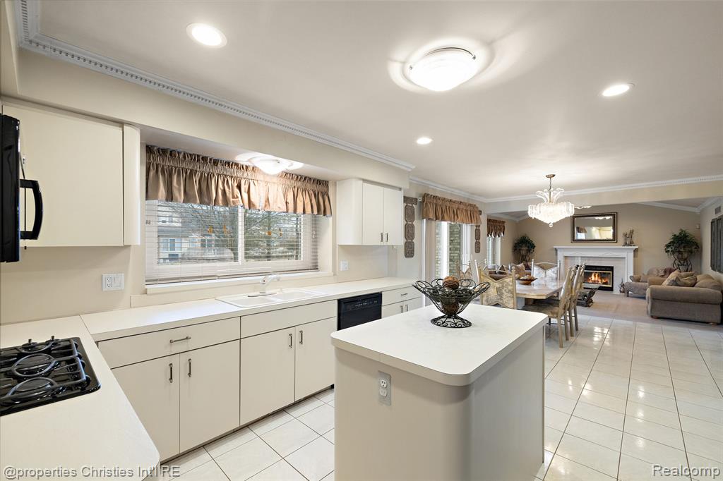 MLS #20261014988 img 28