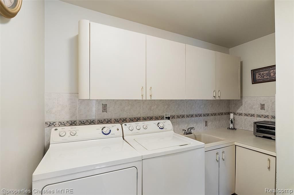 MLS #20261014988 img 35