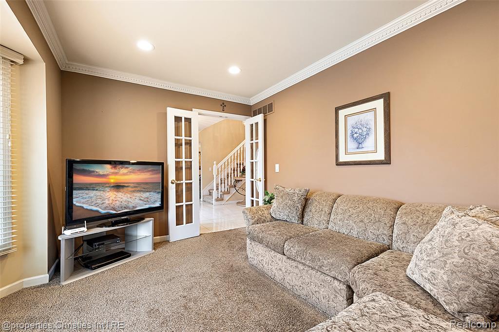 MLS #20261014988 img 39