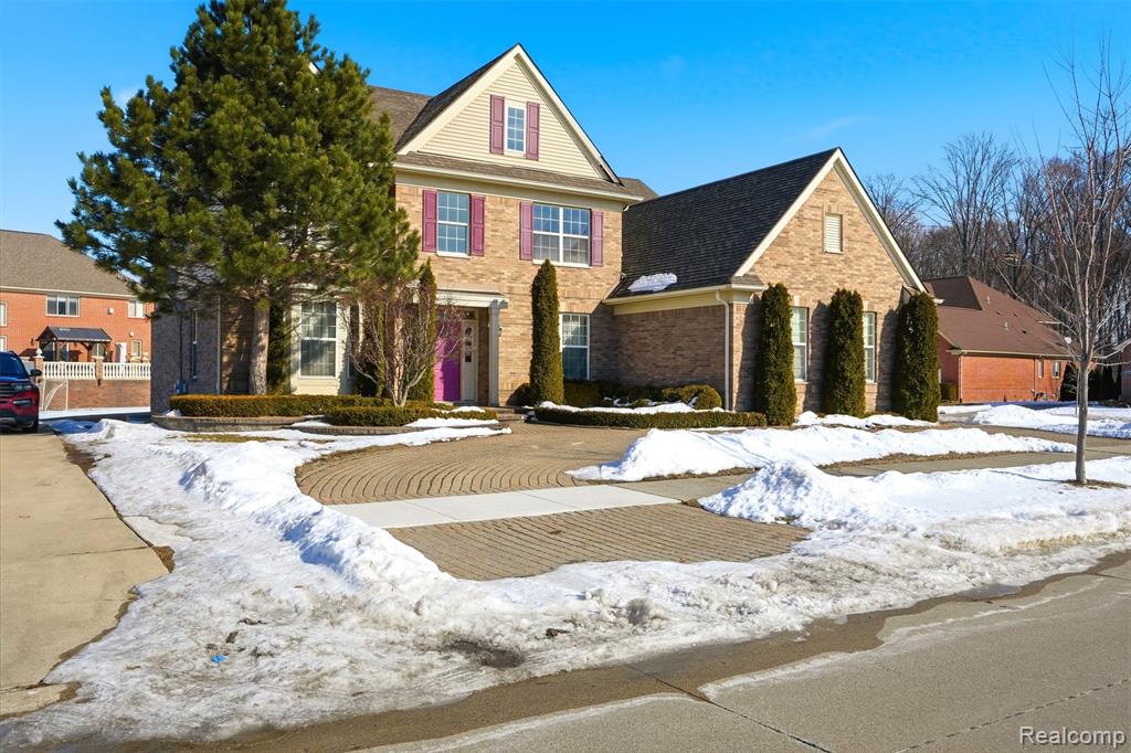 MLS #20261015746 img 1