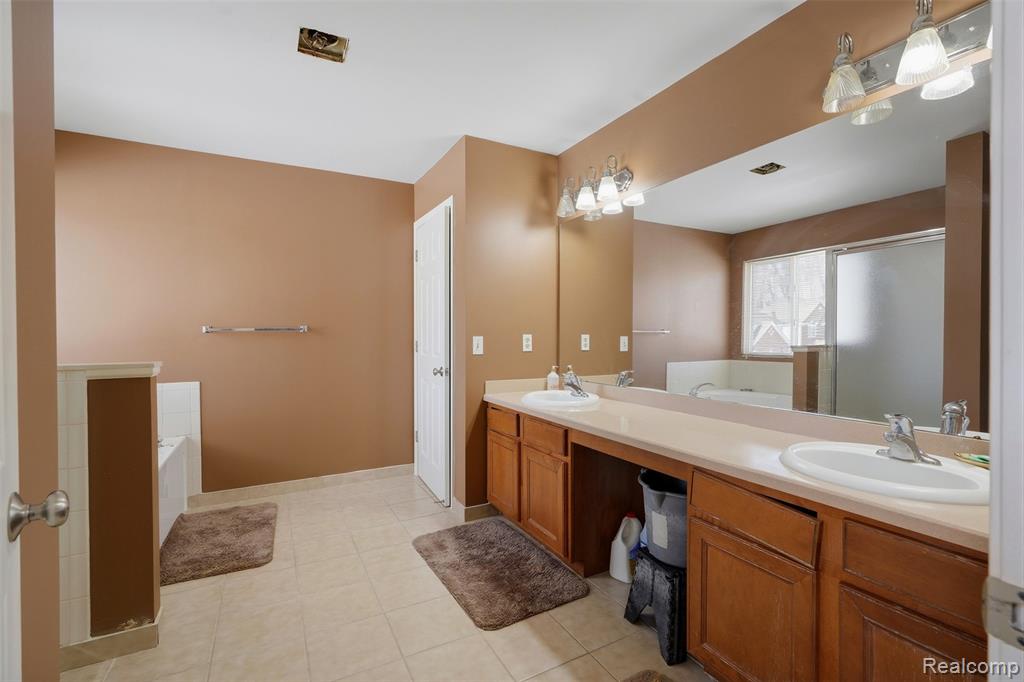 MLS #20261015746 img 27