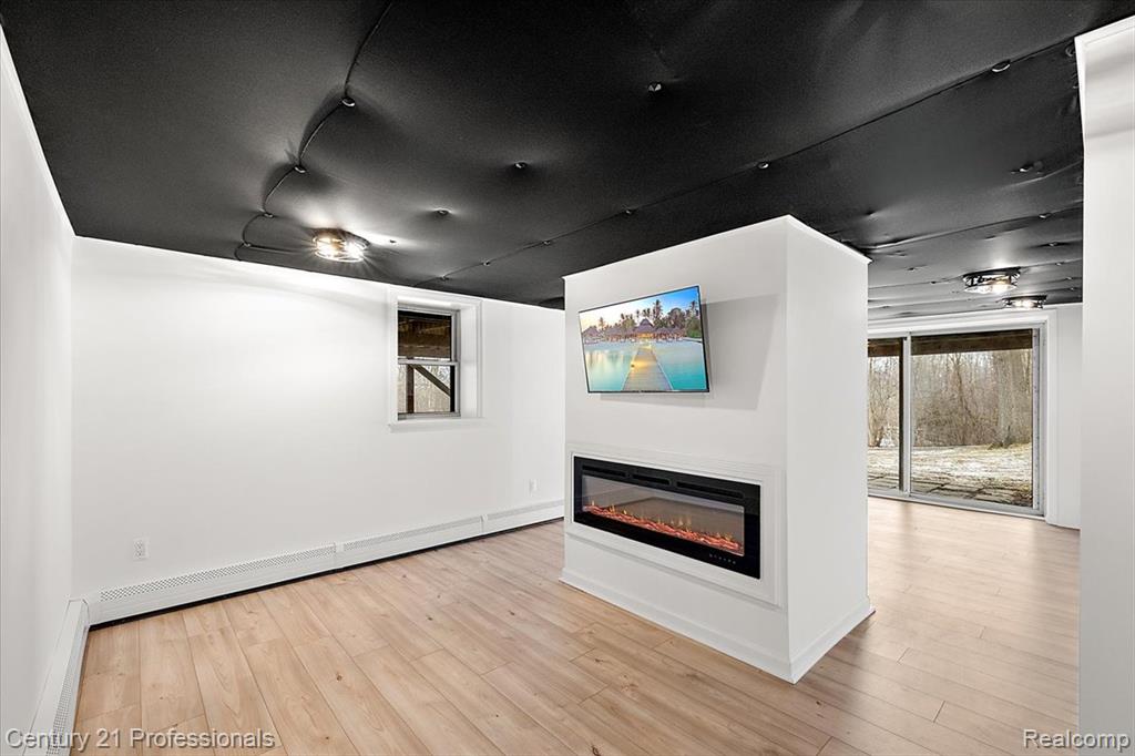 MLS #20261015956 img 13