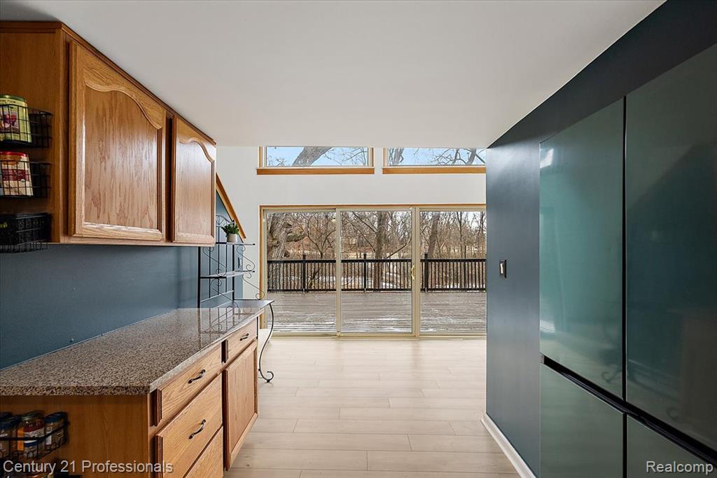 MLS #20261015956 img 2