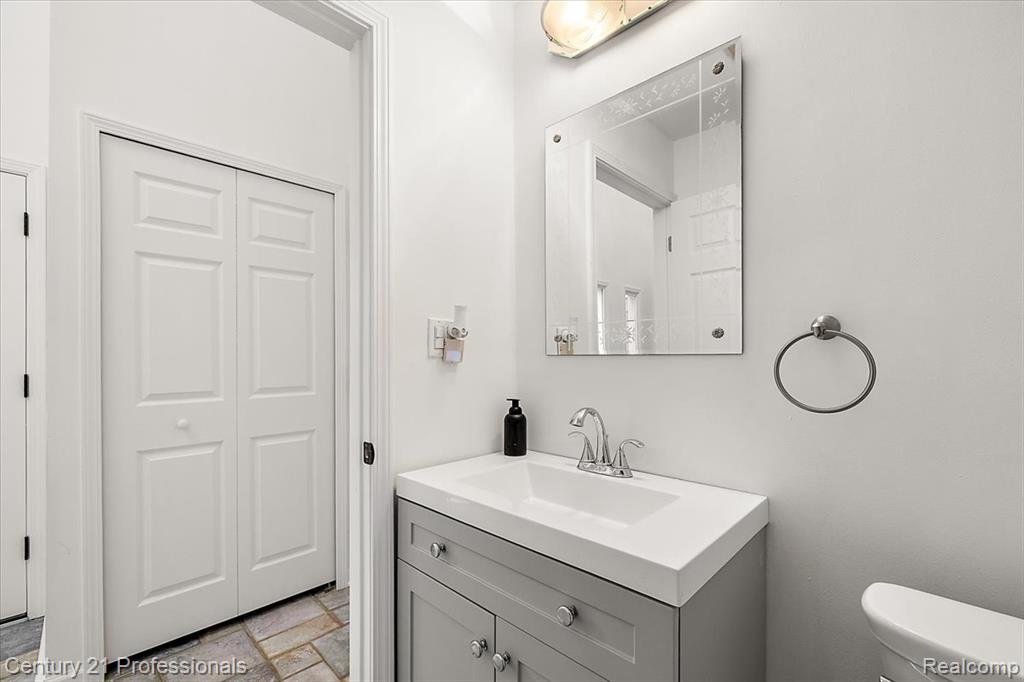 MLS #20261015956 img 26