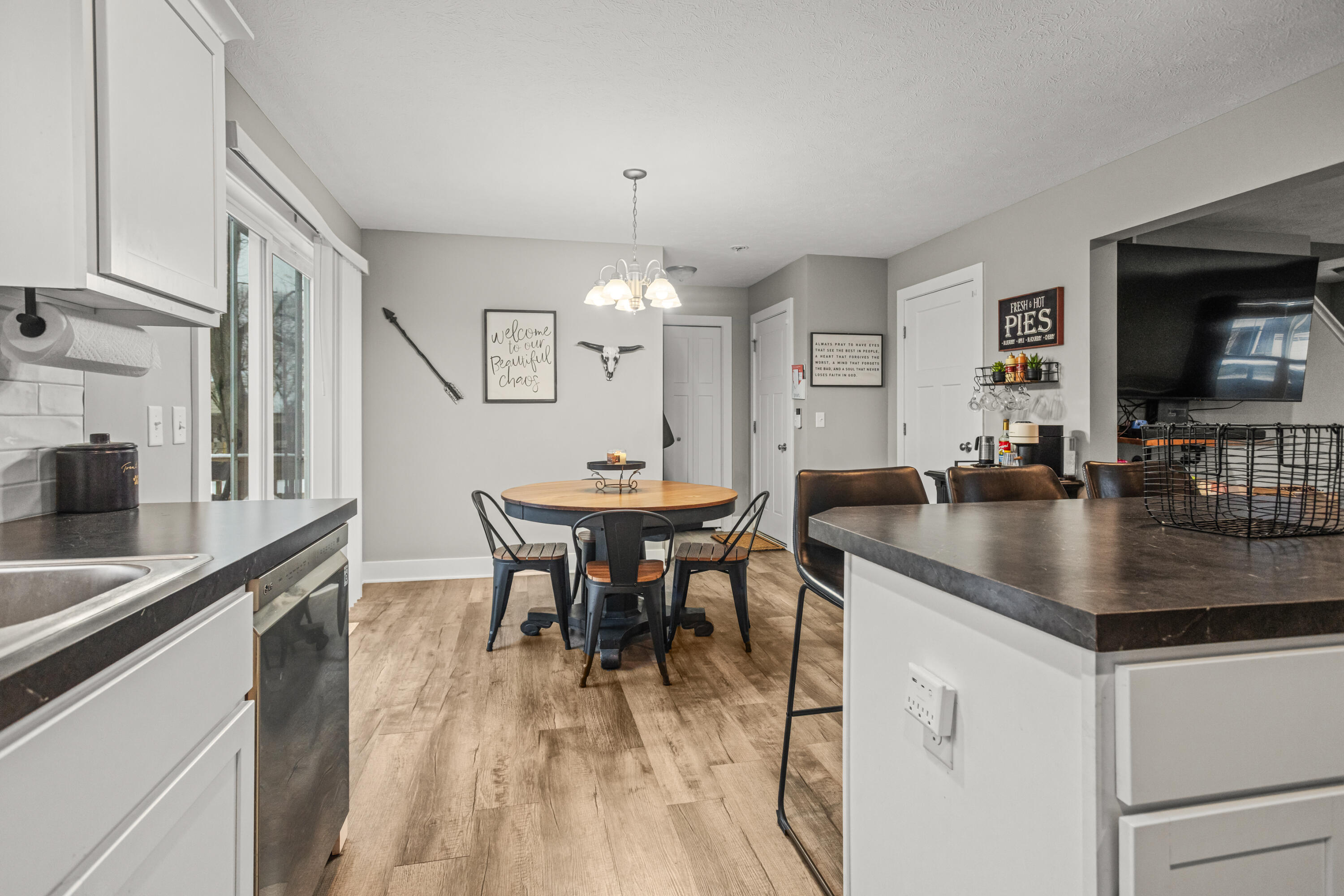 MLS #26008954 img 10