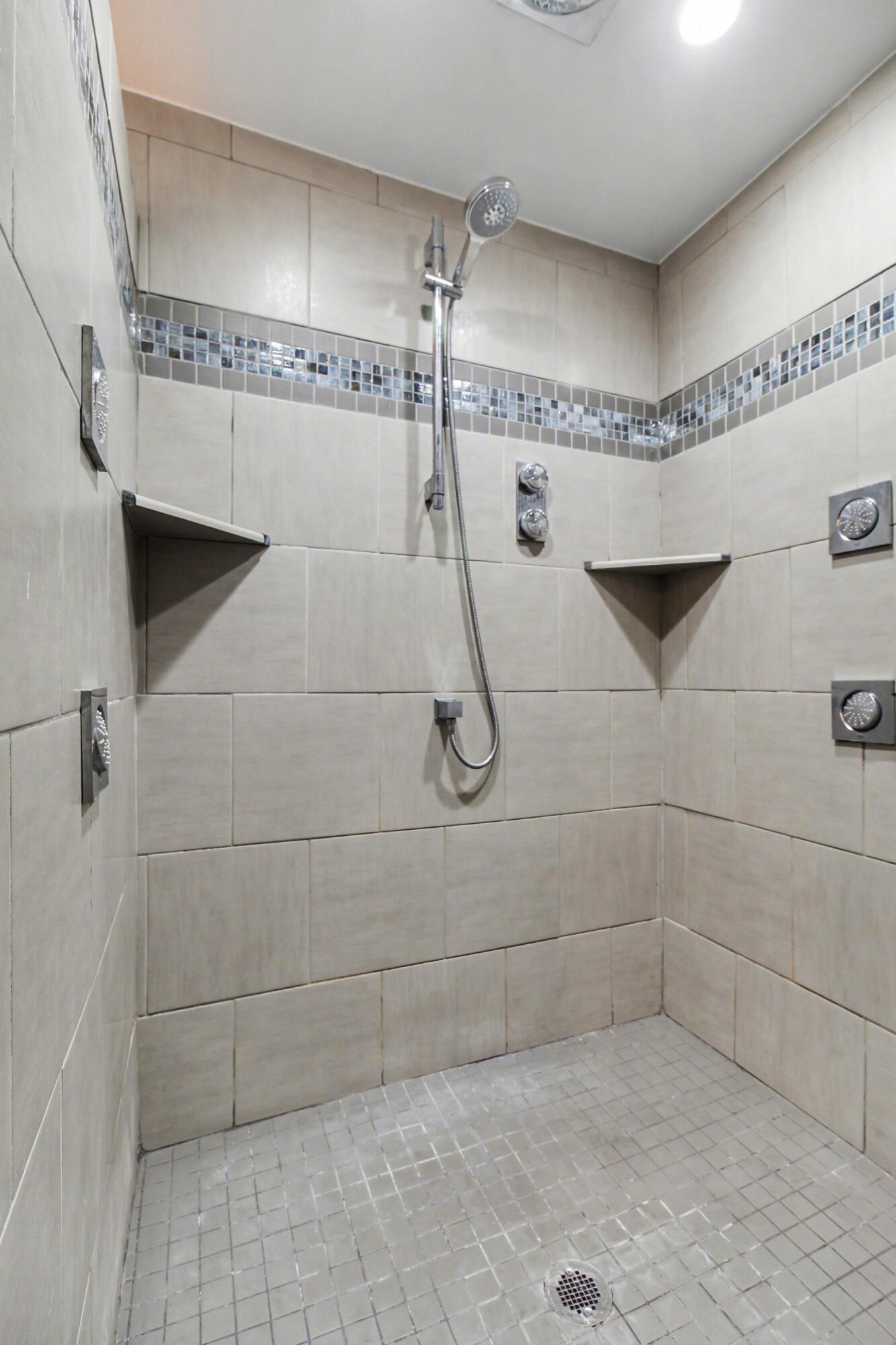 MLS #26009049 img 25