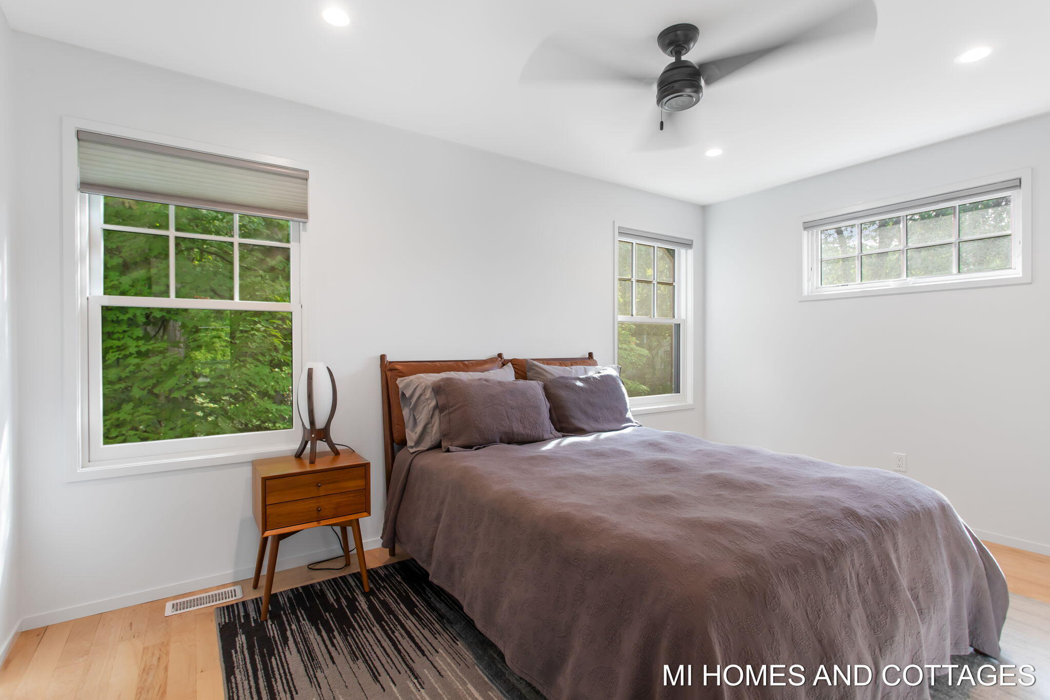 MLS #26009916 img 42