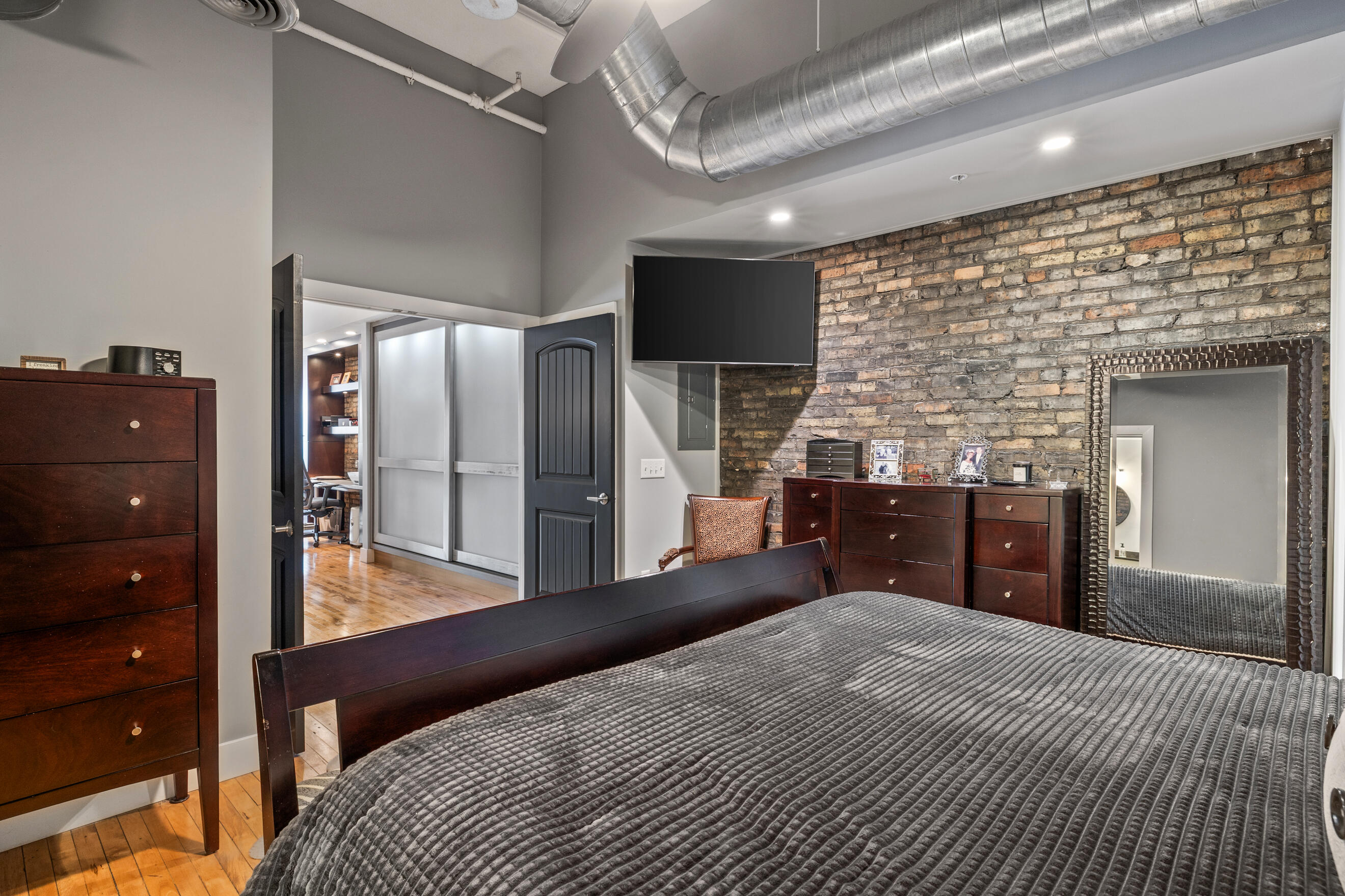 MLS #26012910 img 21