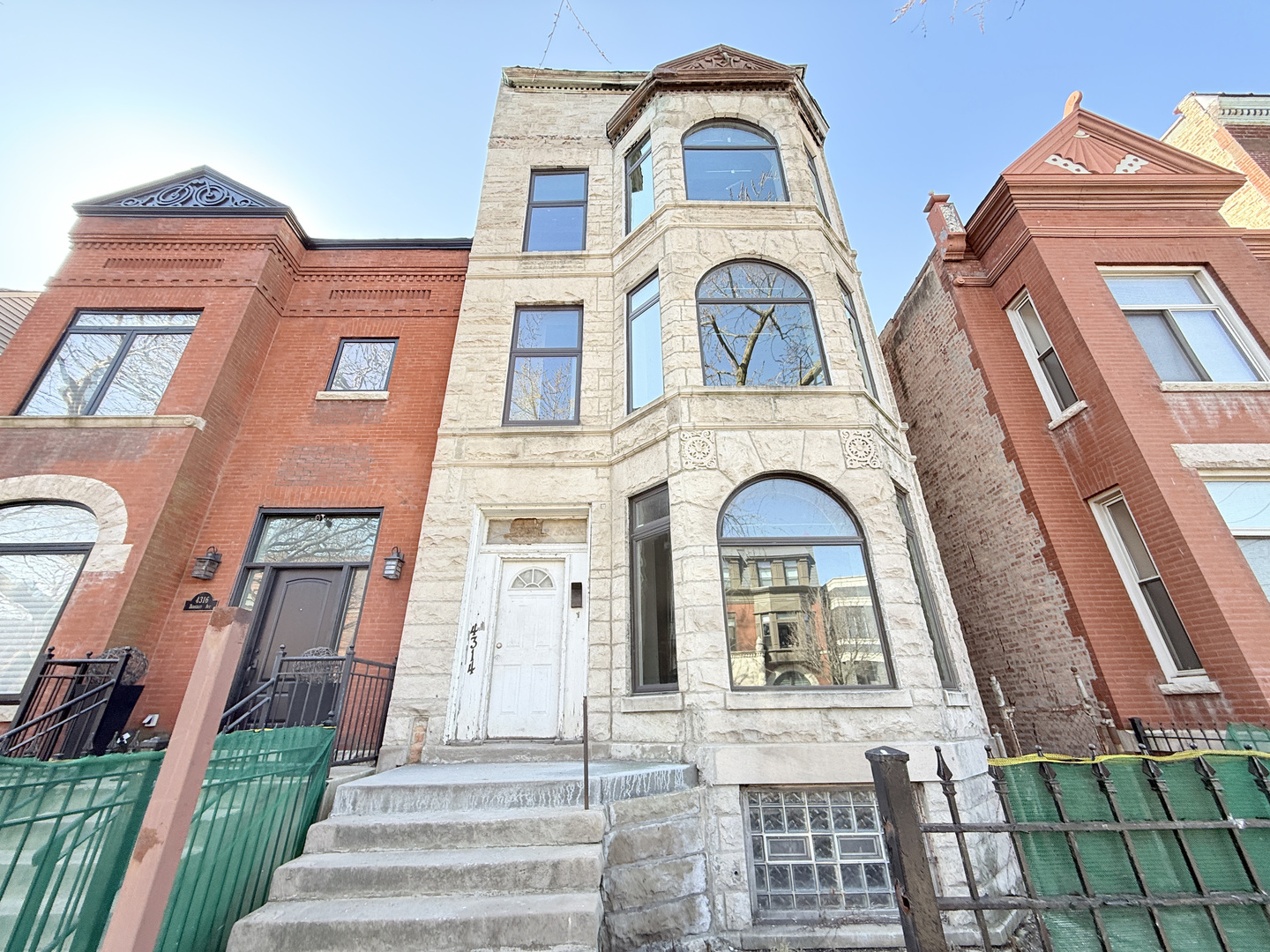 5551 W Van Buren Street Chicago IL 60644 MLS #MRD12478320 58 broker reciprocity