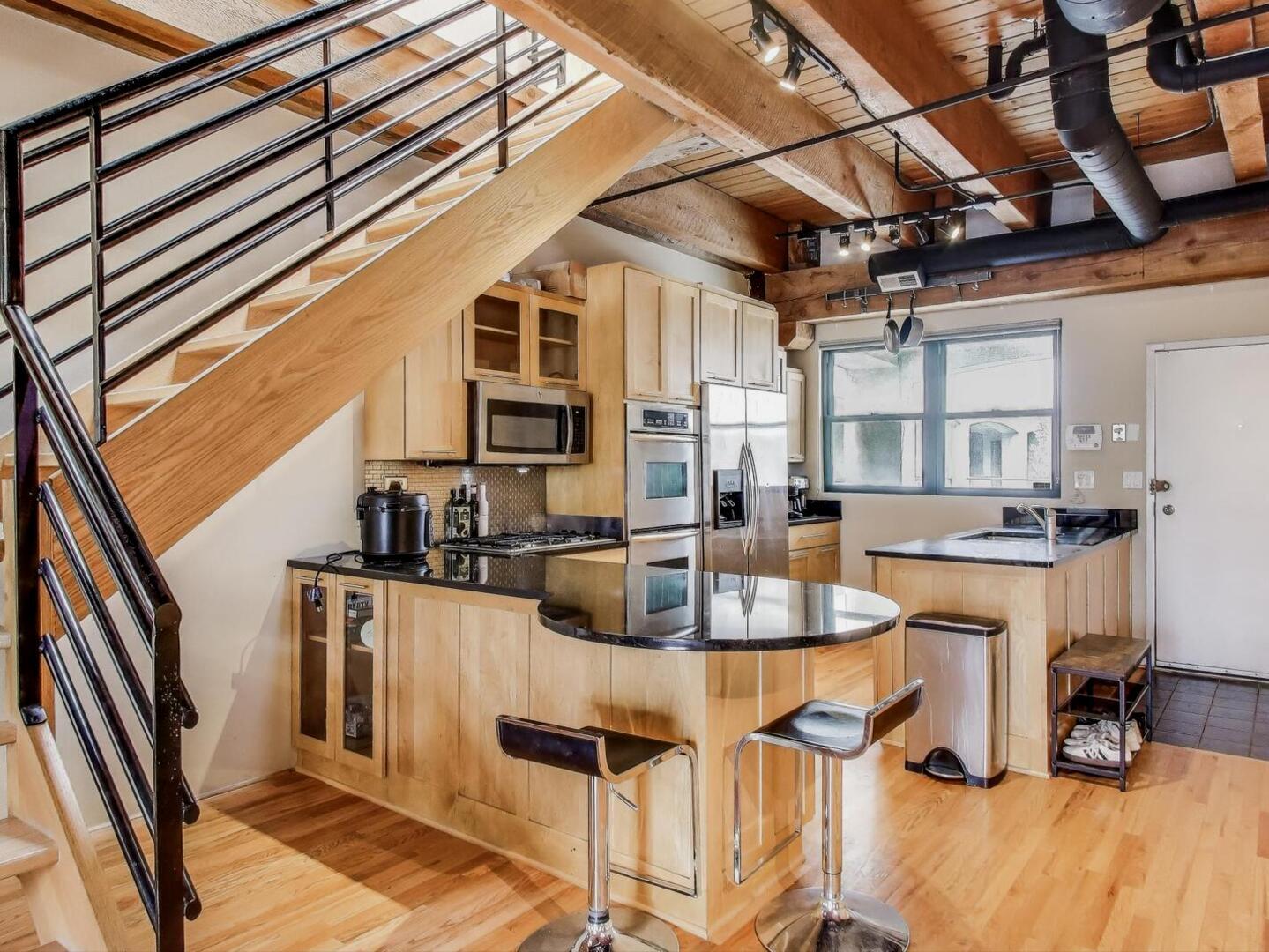 MLS #MRD12403956 image #2