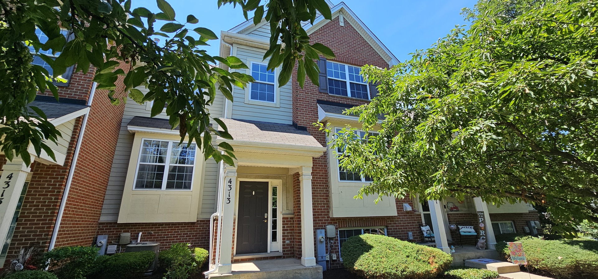 6421 Pershing Road #404 Stickney IL 60402 MLS #MRD12503027 56 broker reciprocity