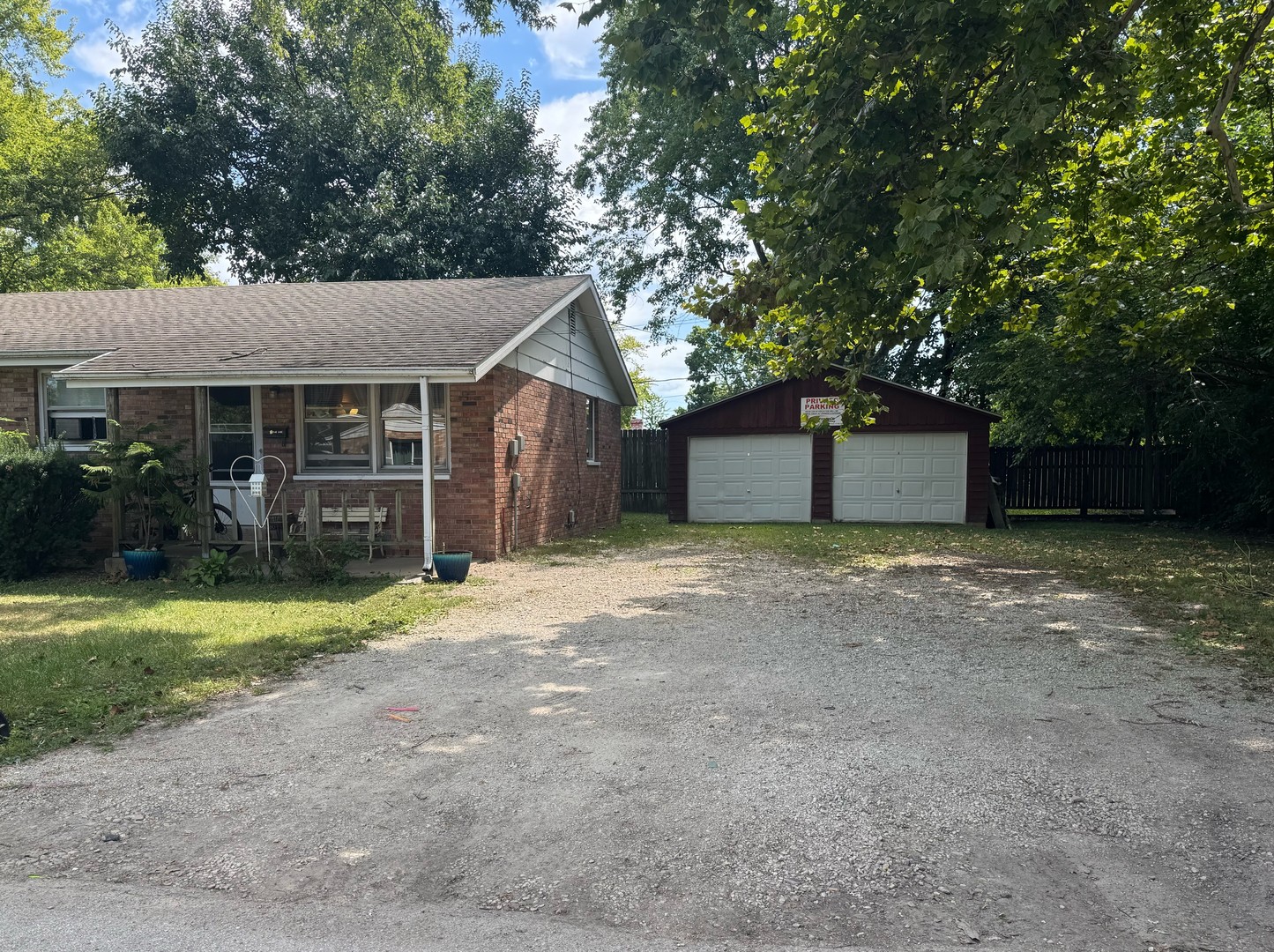 1604 Kirk Lane Champaign IL 61821 MLS #MRD12452459 5 MLS #MRD12452459 image #0