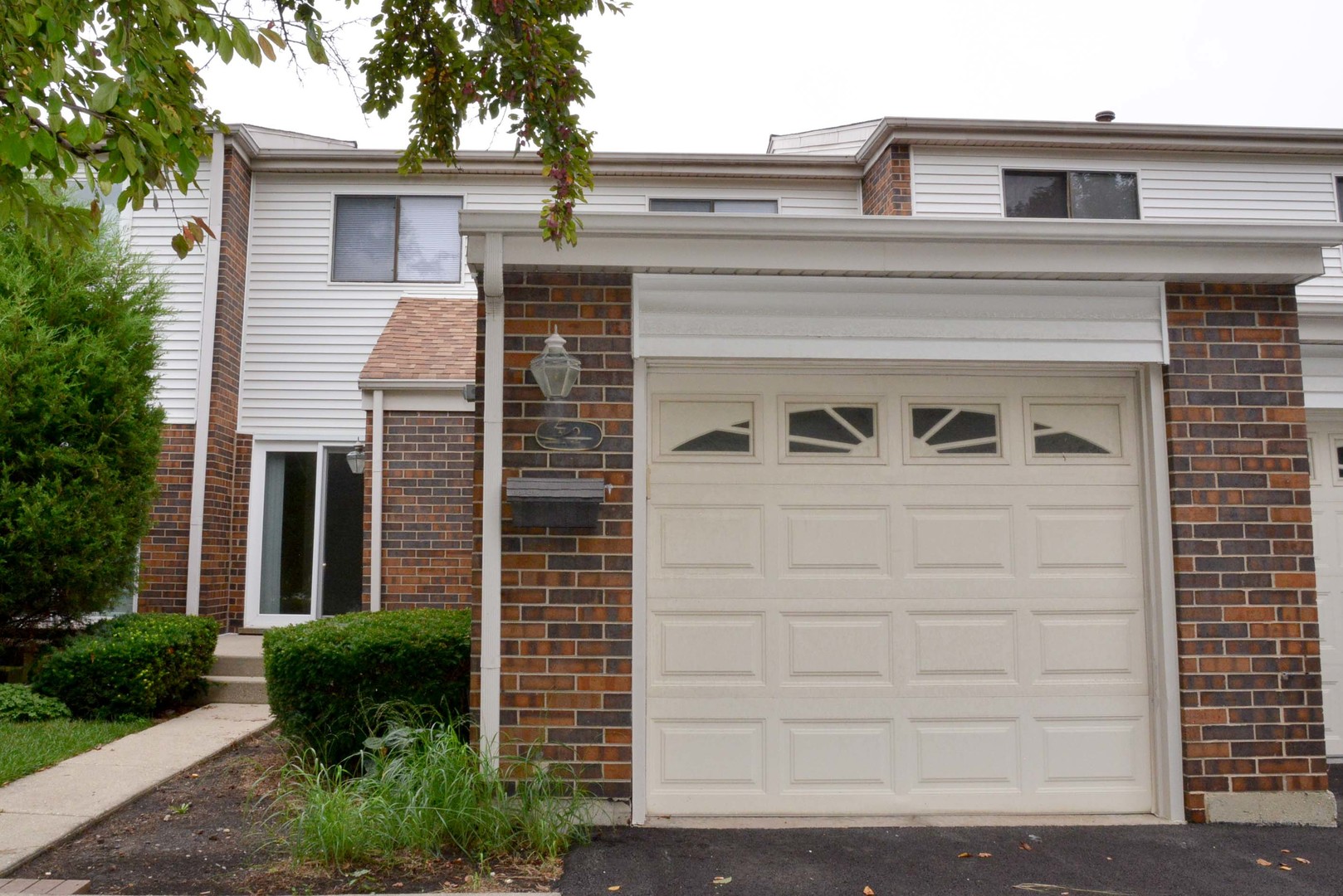 2700 SUMMIT Drive #312 Glenview IL 60025 MLS #MRD12485038 60 broker reciprocity