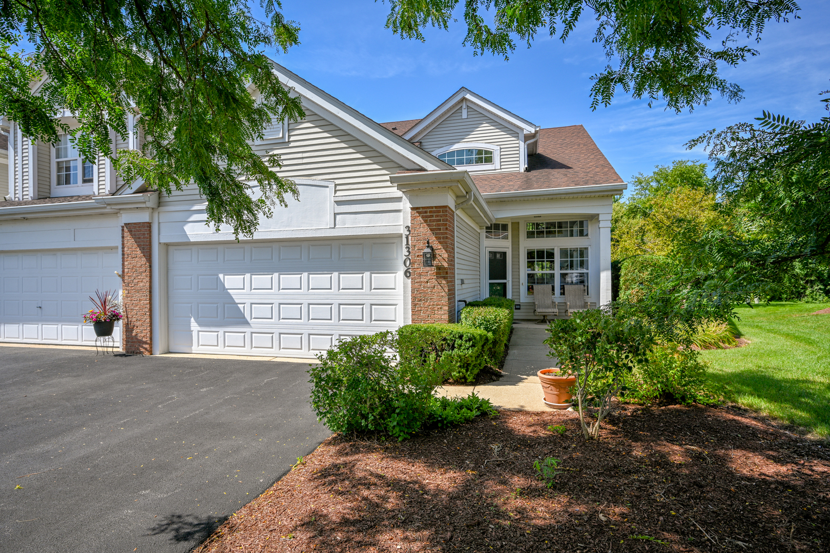 452 Jamestown Court Aurora IL 60502 MLS #MRD12482554 42 broker reciprocity