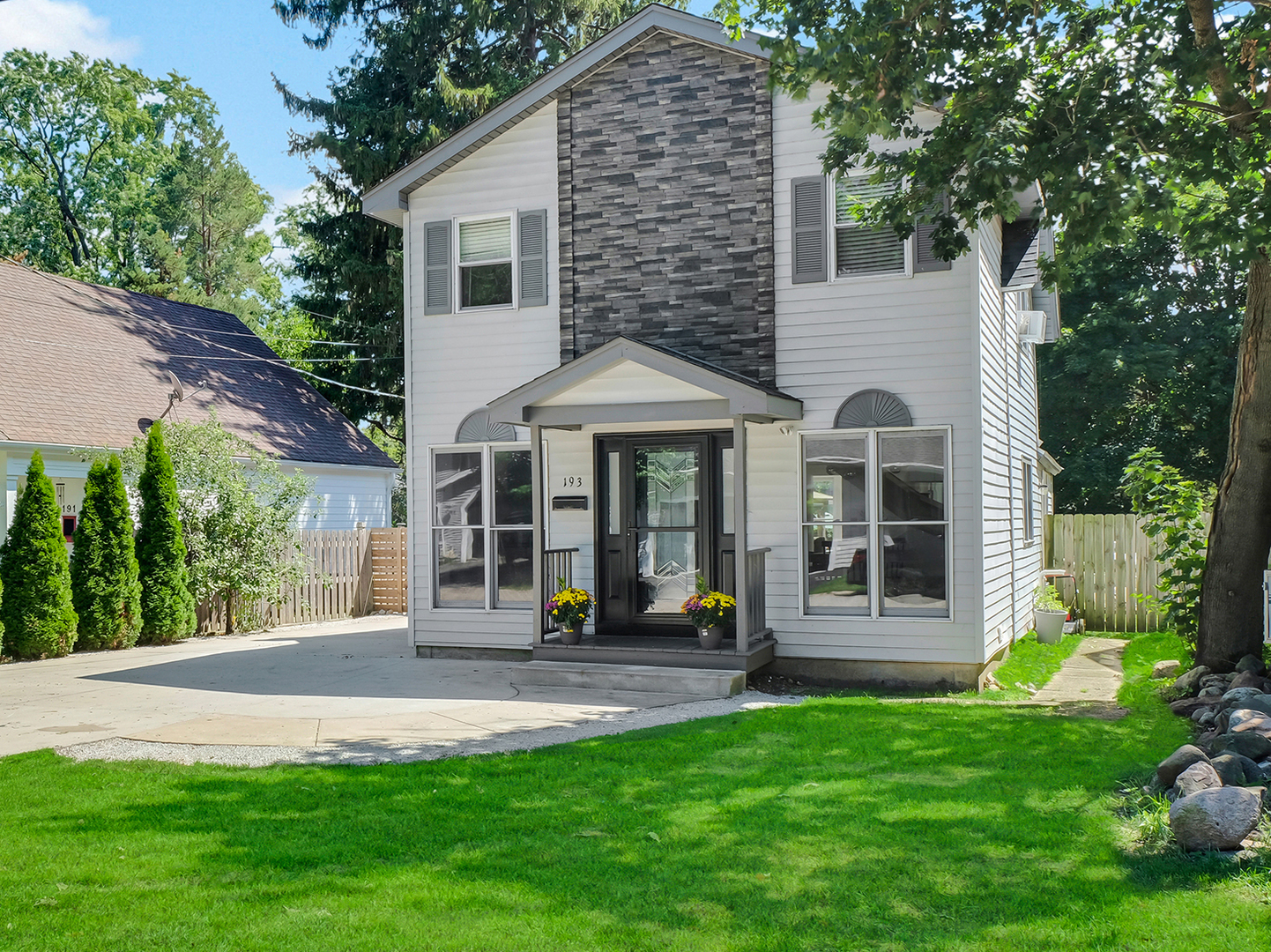 6102 Scott Lane Crystal Lake IL 60014 MLS #MRD12469042 52 broker reciprocity