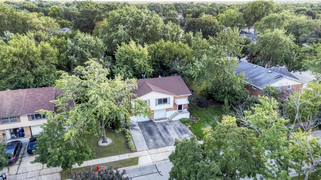 142 Lincoln Oaks Drive #1008 Willowbrook IL 60527 MLS #MRD12499228 46 broker reciprocity
