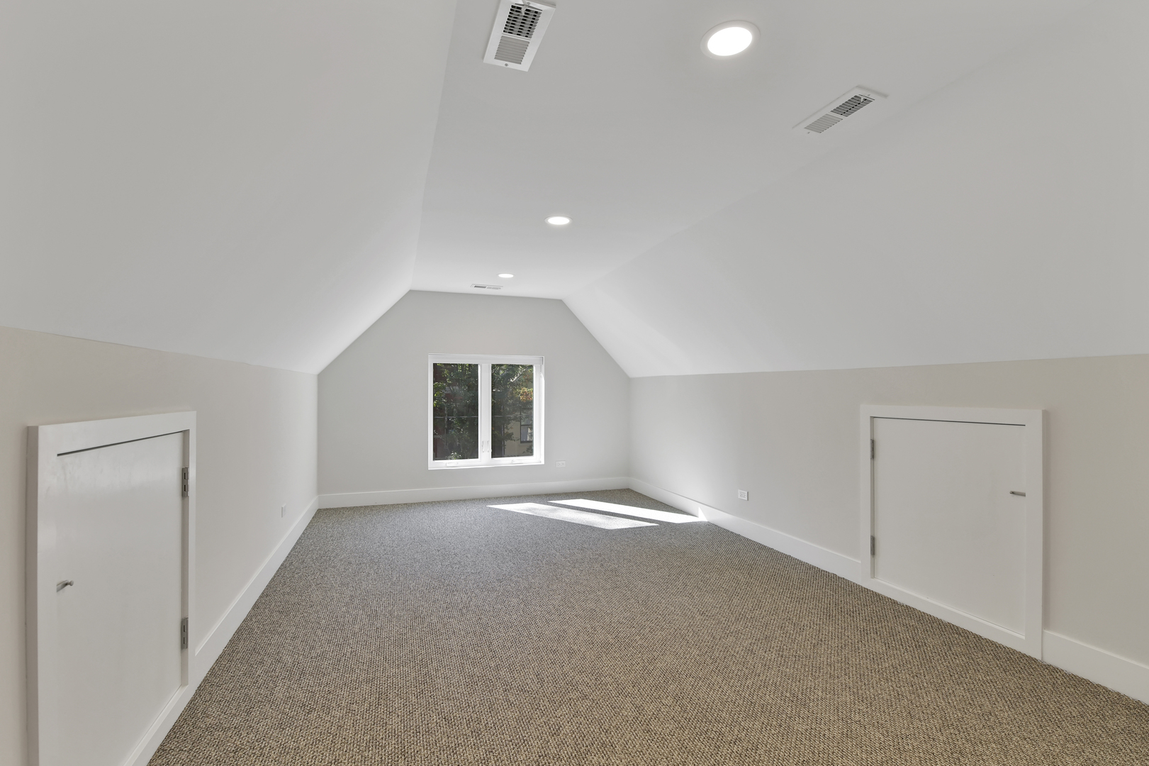 MLS #MRD12459886 image #4