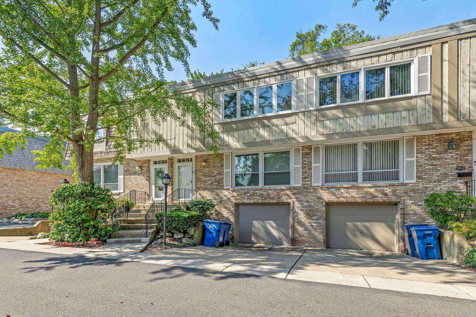 7108 Niles Avenue Niles IL 60714 MLS #MRD12499191 44 broker reciprocity