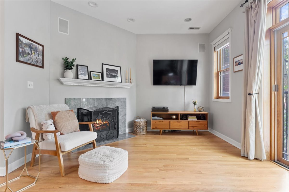 MLS #MRD12477795 image #4