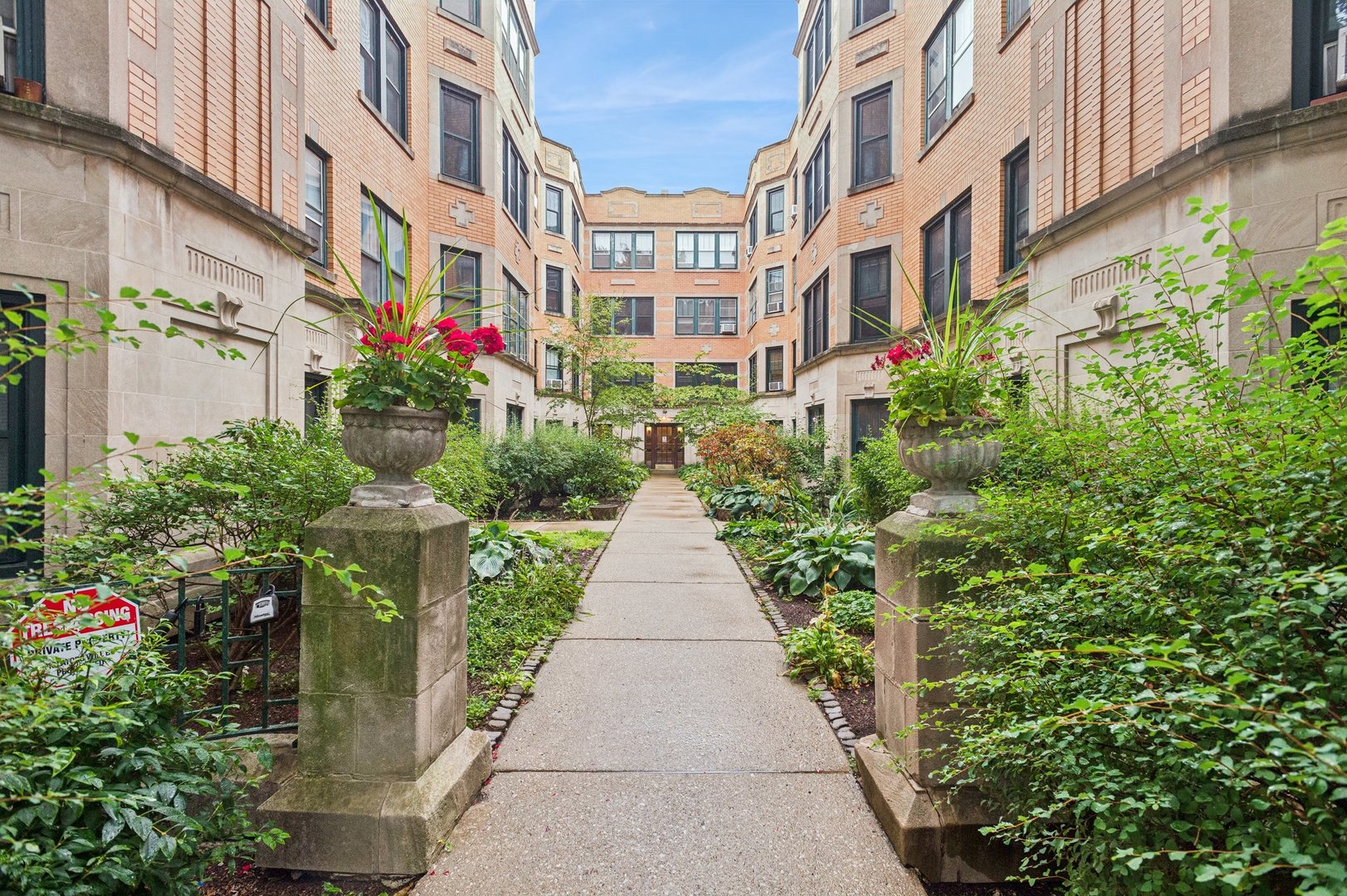 6730 S South Shore Drive #804 Chicago IL 60649 MLS #MRD12487565 64 broker reciprocity