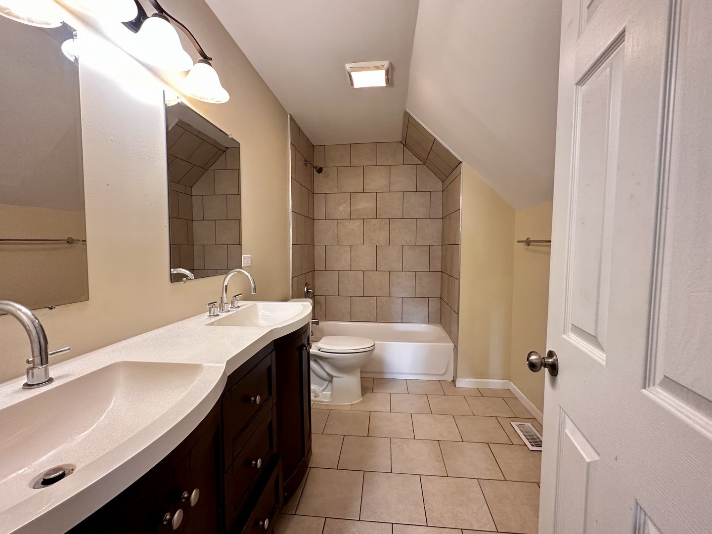 MLS #MRD12489103 image #5