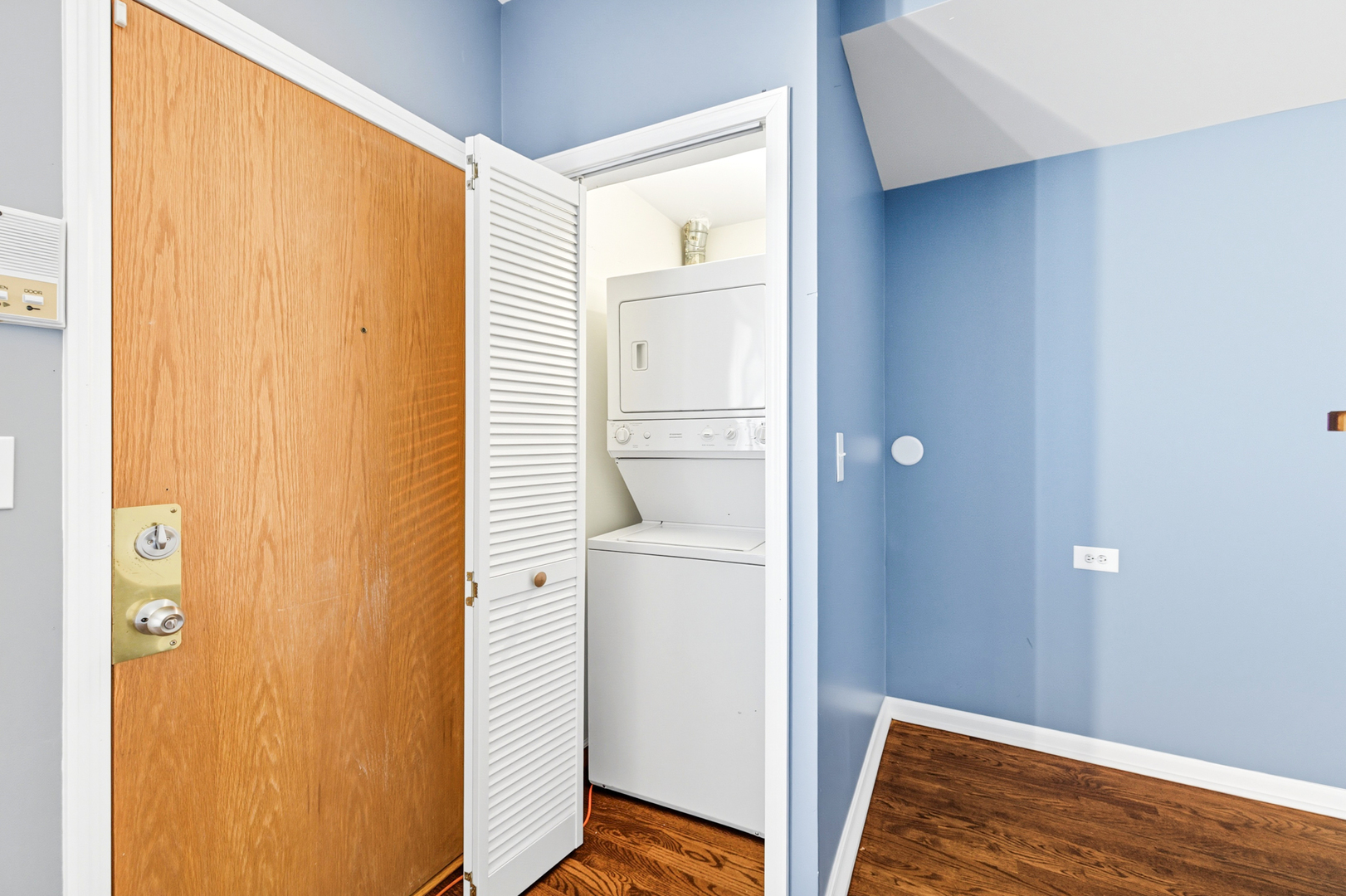 MLS #MRD12486601 image #6