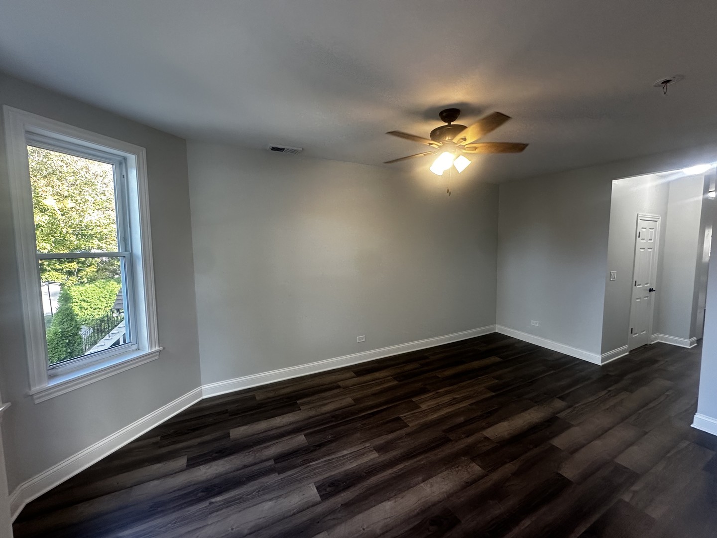 MLS #MRD12493844 image #2