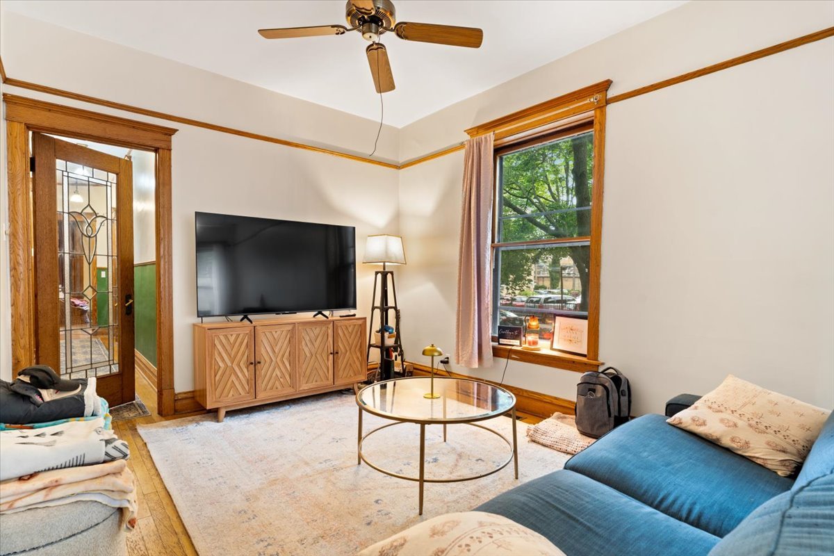 MLS #MRD12494703 image #2