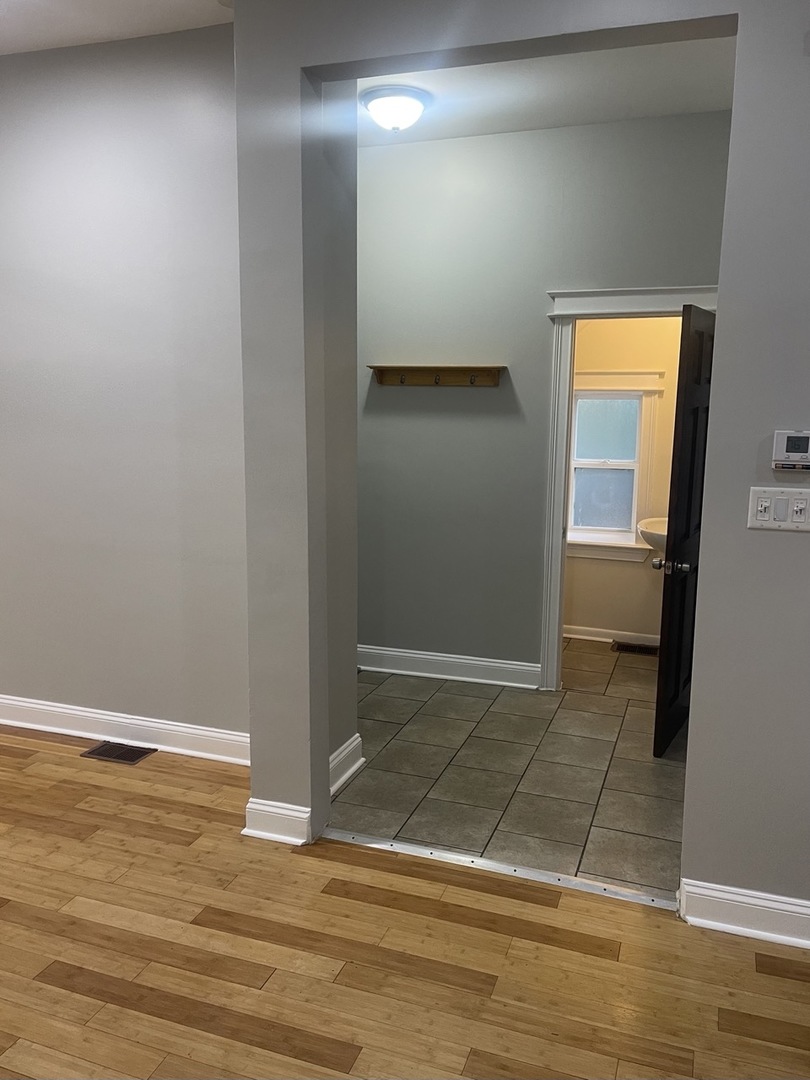 MLS #MRD12496465 image #4