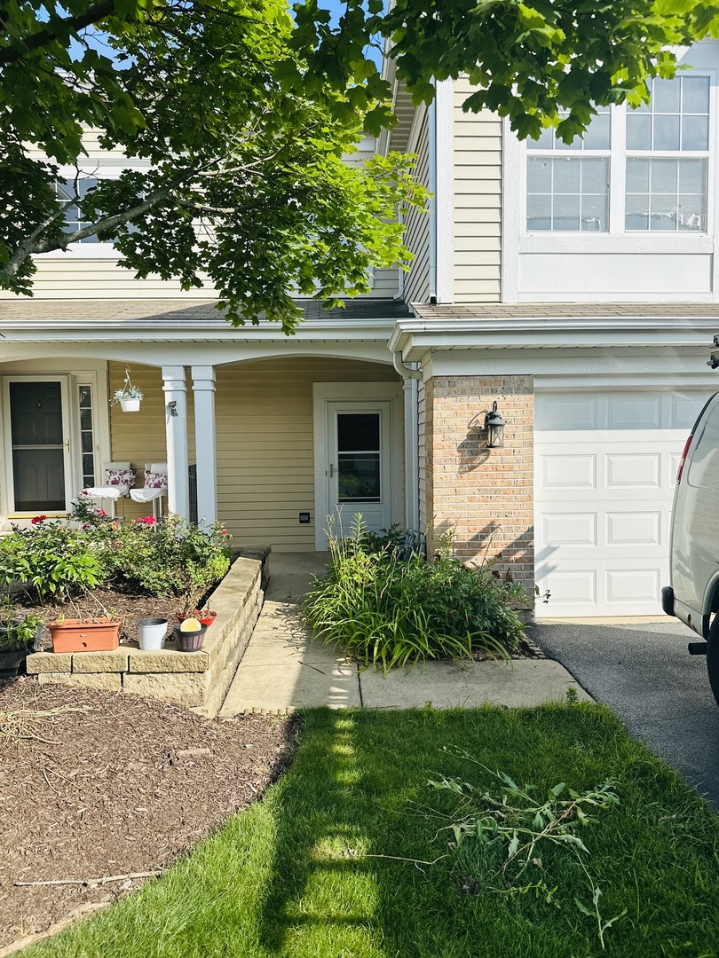 29W542 Country Ridge Drive #B Warrenville IL 60555 MLS #MRD12433440 58 broker reciprocity
