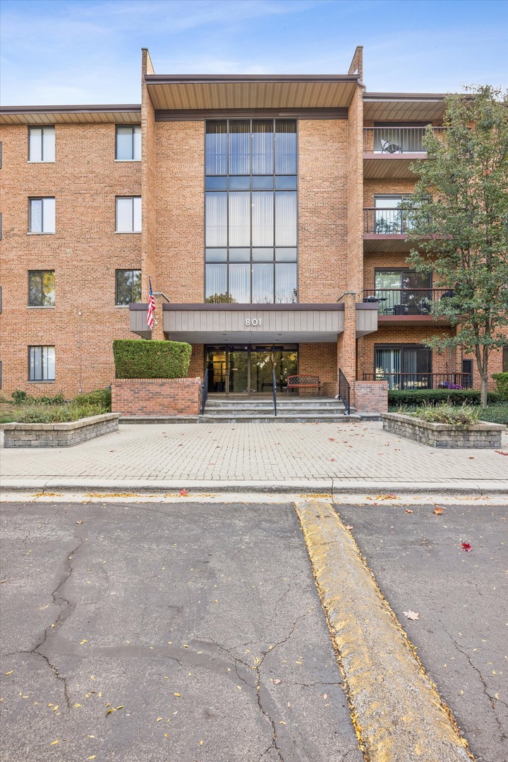 6005 Stewart Drive #0621 Willowbrook IL 60527 MLS #MRD12499253 62 broker reciprocity