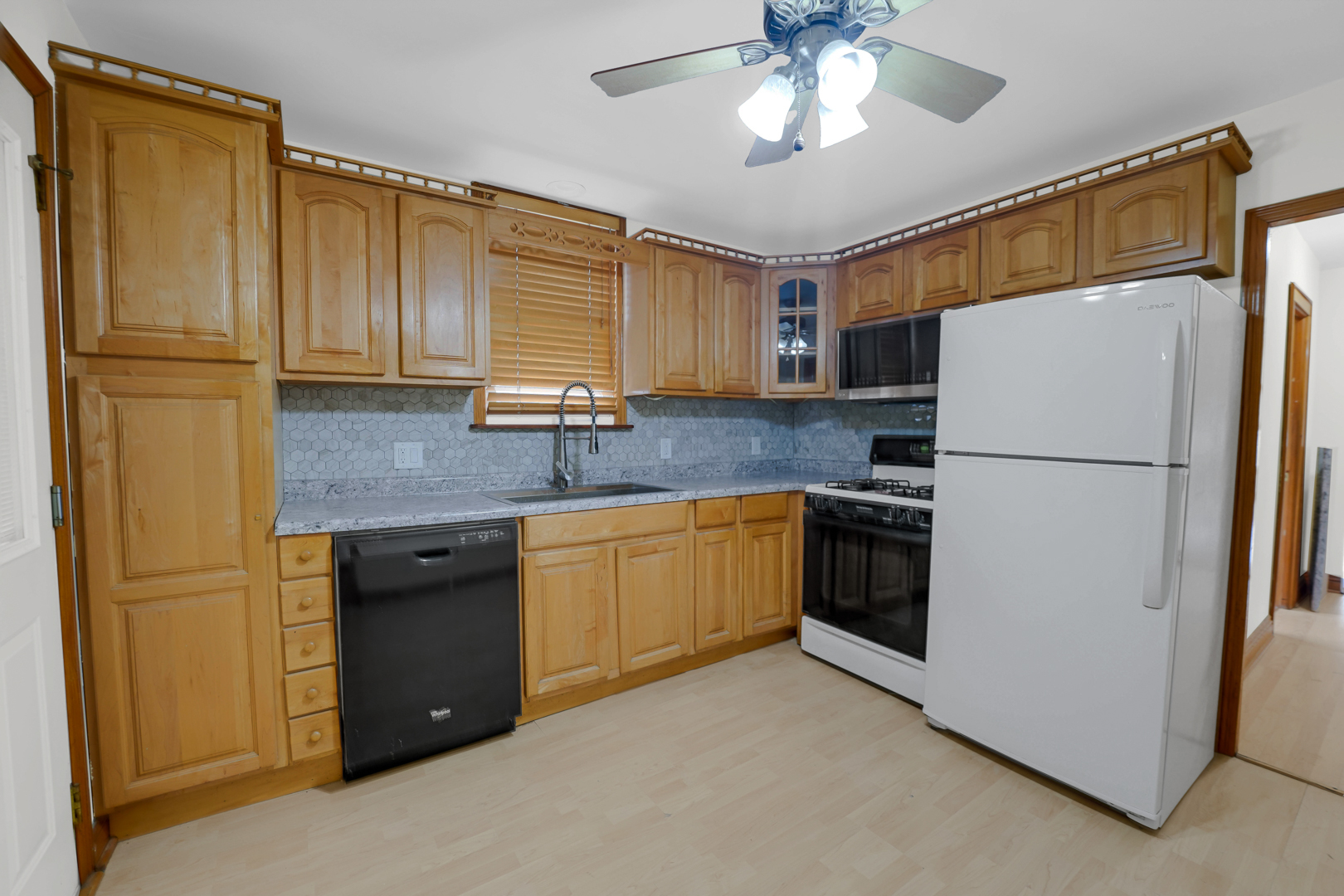 MLS #MRD12499963 image #8