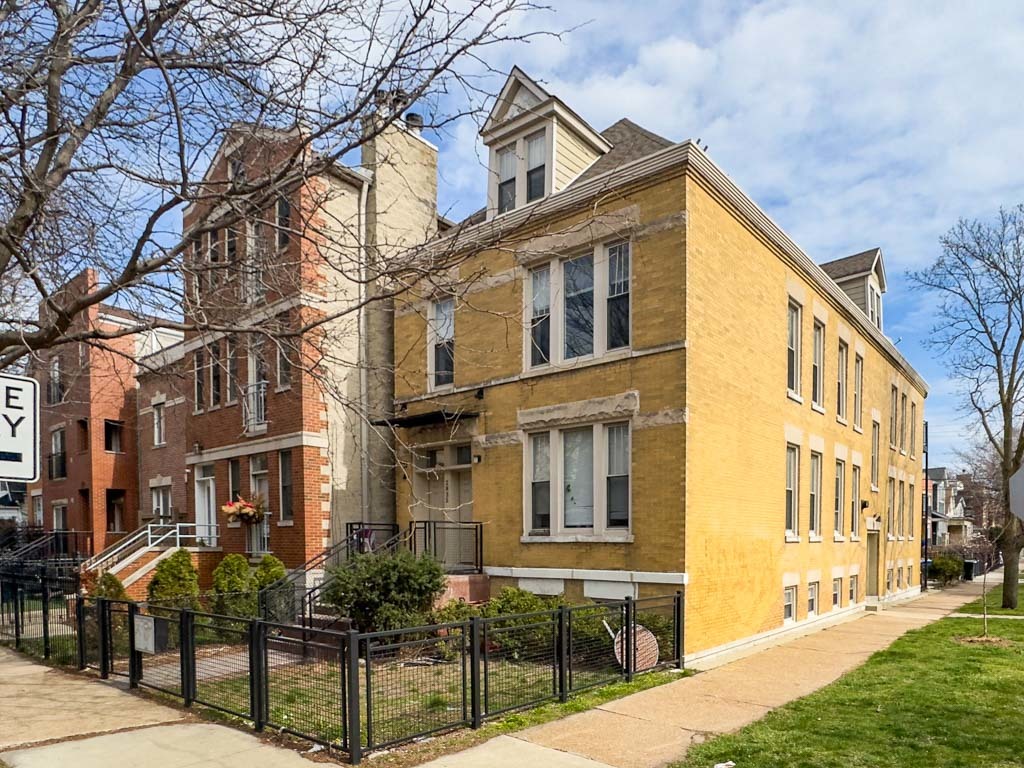 2971 S Lyman Street #3 Chicago IL 60608 MLS #MRD12501278 56 broker reciprocity