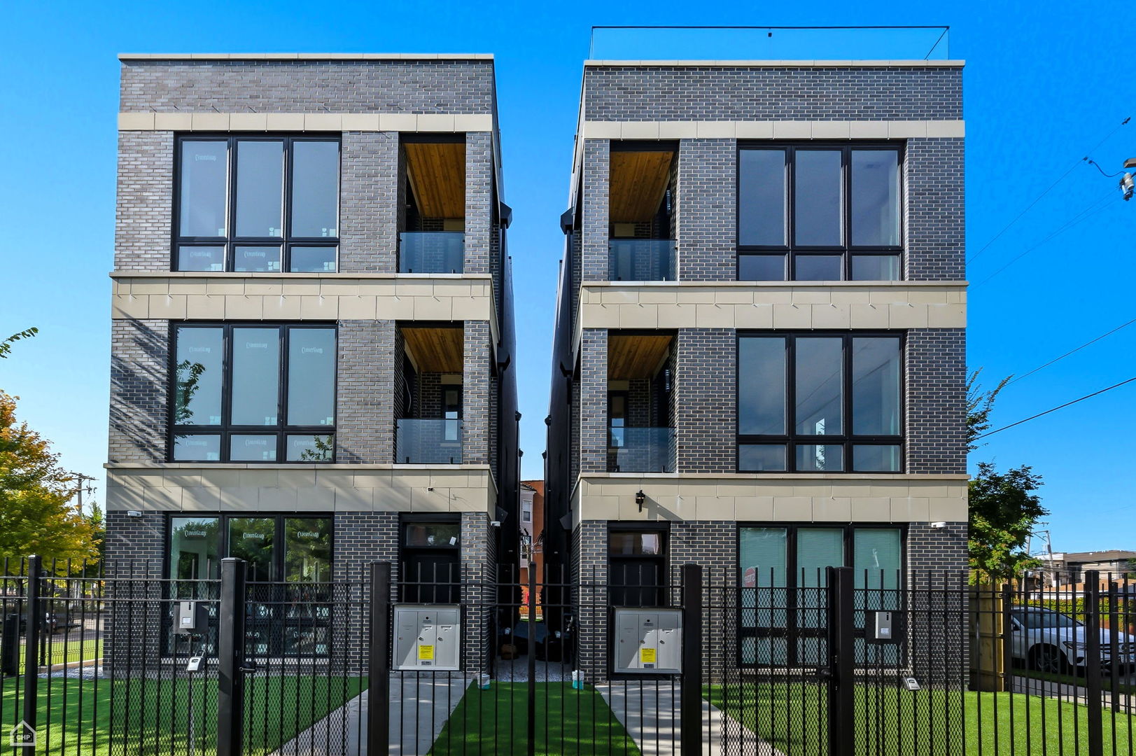35 N Mayfield Avenue #1 Chicago IL 60644 MLS #MRD12501706 50 broker reciprocity